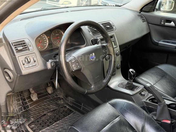 BAYRAMTEPE OTOMOTİV DEN 2005 VOLVO S40 1.6 D 260 KM