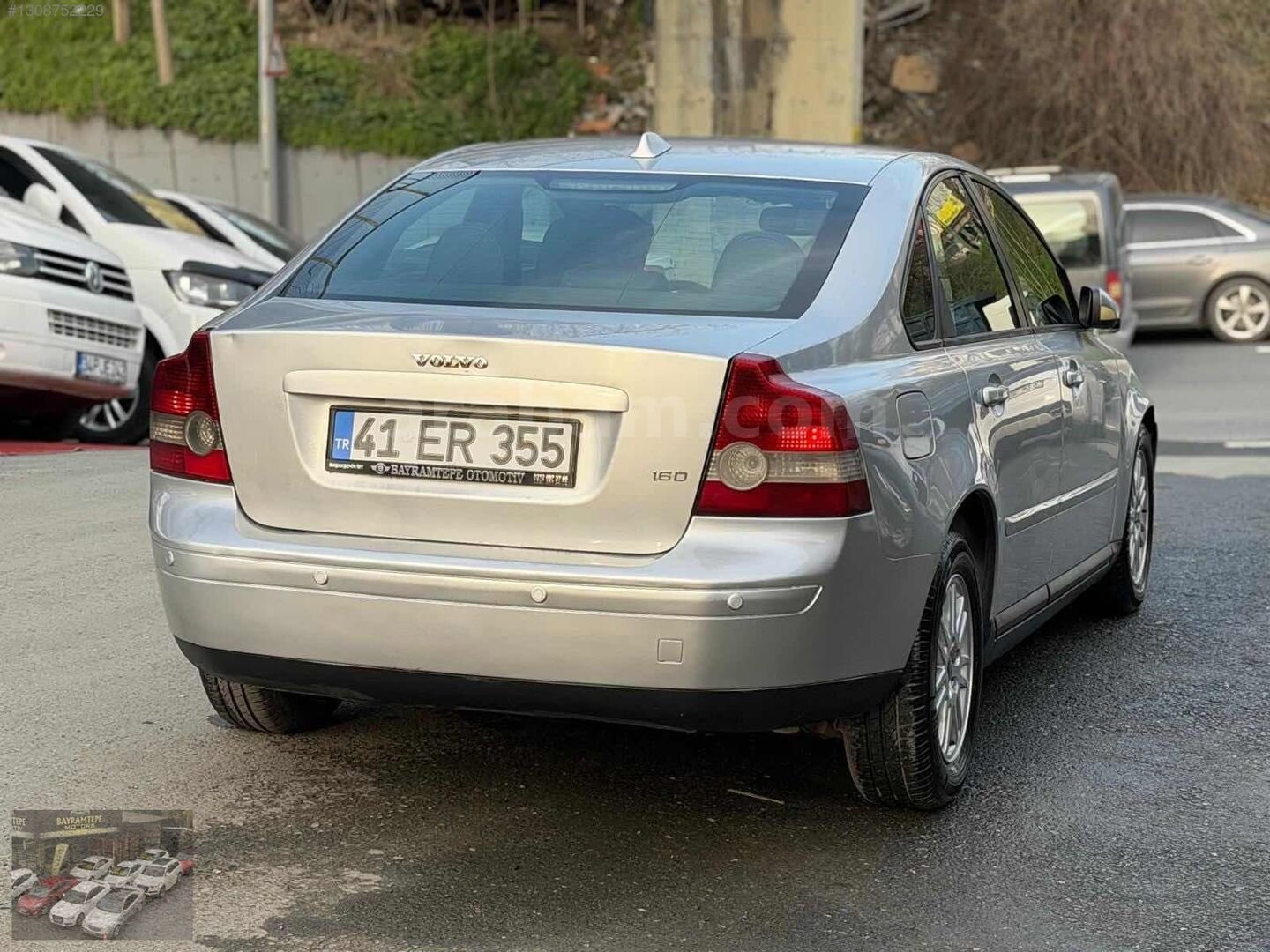 Galeriden Volvo S40 1.6 D 2005 Model İstanbul 260.000 km Gri 6