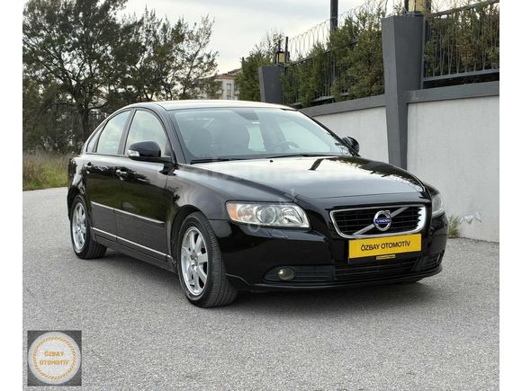ÖZBAY OTO DEĞİŞENSİZ BAKIMLI DÜŞÜK KM EMSALSİZ VOLVO S40
