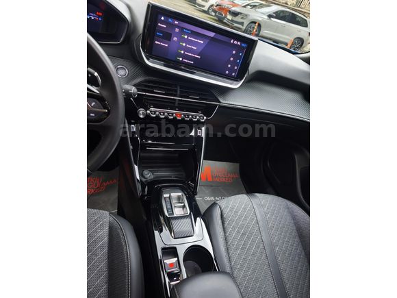Sahibinden Peugeot 2008 1.2 PureTech Allure 2023 Model