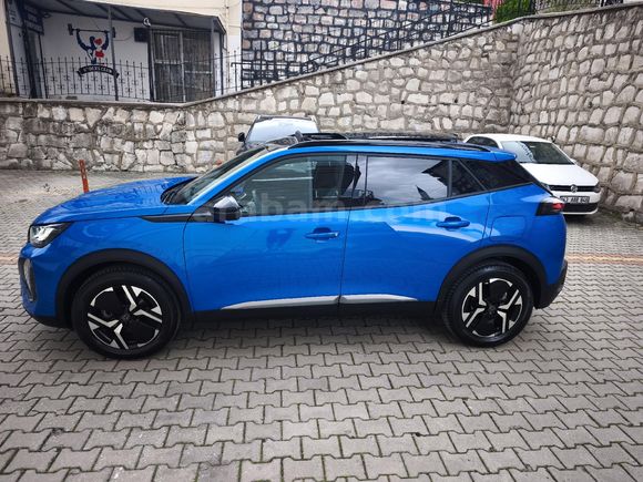 Sahibinden Peugeot 2008 1.2 PureTech Allure 2023 Model