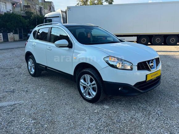 İLK EL QASQAİ CAM TAVANLI 132 BİNDE