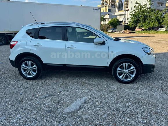 İLK EL QASQAİ CAM TAVANLI 132 BİNDE