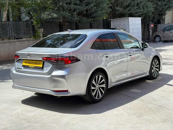 15.000 KM/TOYOTA COROLLA/FLAME X-PACK/2022 MODEL/HATASIZ