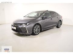 Toyota Corolla 1.5 - 2023-K.Kartına 12 Ay Taksit İmkanı