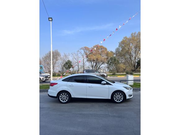 Sahibinden Ford Focus 1.6 TDCi Titanium 2015 Model