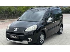 ÖZKAN’DAN 2011 PEUGEOT PARTNER 1.6HDİ PREMİUM PACK 110HP 