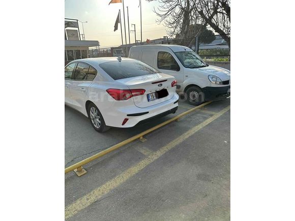 Sahibinden Ford Focus 1.0 EcoBoost Trend X 2023 Model 