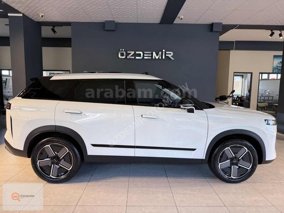 ÖZDEMİR''2026 JAECOO J7 EVOLVE 4X2 1.6 DCT 6100 KM BOYASIZ