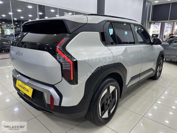 750 km menzil 2024 KİA EV3 ELEGANCE LONG**HATASIZ BOYASIZ**