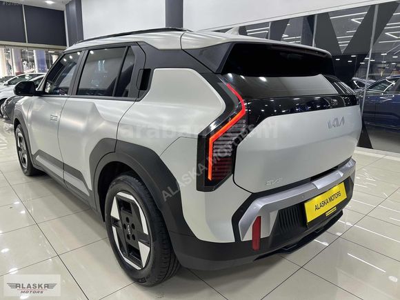 750 km menzil 2024 KİA EV3 ELEGANCE LONG**HATASIZ BOYASIZ**