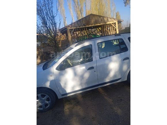 Sahibinden Dacia Logan 1.5 dCi MCV Ambiance 2016 Model