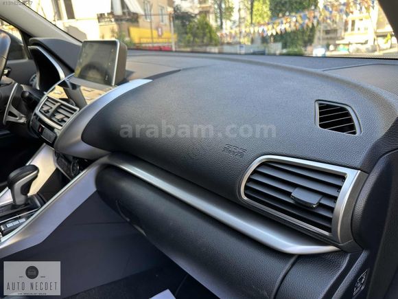 AUTO NECDETDEN 2018 ECLİPSE CROSS 1.5 MIVEC INTENSE CVT- LPG Lİ