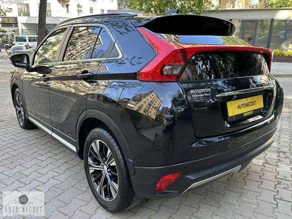 AUTO NECDETDEN 2018 ECLİPSE CROSS 1.5 MIVEC INTENSE CVT- LPG Lİ