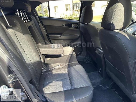AUTO NECDETDEN 2018 ECLİPSE CROSS 1.5 MIVEC INTENSE CVT- LPG Lİ