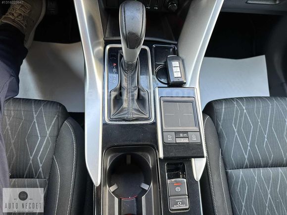 AUTO NECDETDEN 2018 ECLİPSE CROSS 1.5 MIVEC INTENSE CVT- LPG Lİ