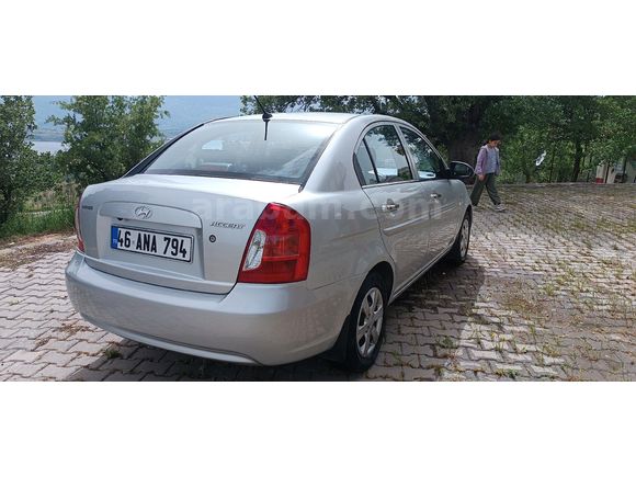 Sahibinden Hyundai Accent Era 1.4 Team 2011 Model