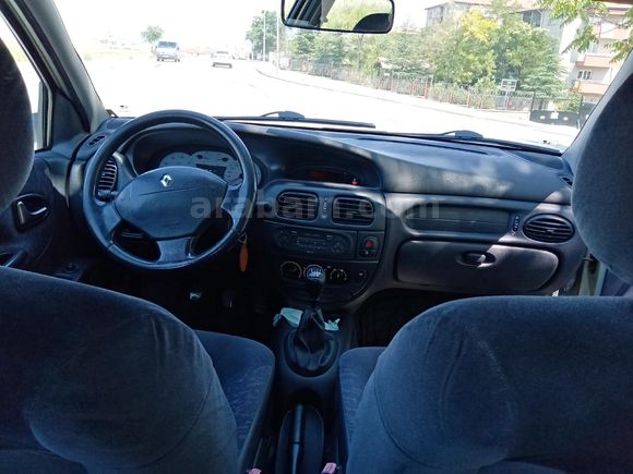 Sahibinden Renault Megane 1.6 Alize 2004 Model