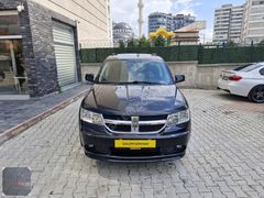 GALERİ GÖKHAN'DAN DODGE JOURNEY TRAMERSİZ YENİ BAKIM FULL DOLU