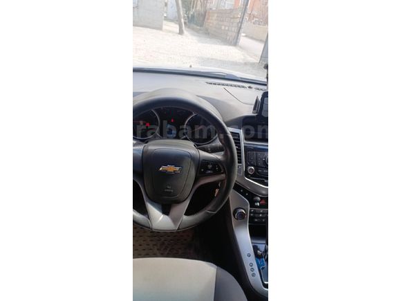 Sahibinden Chevrolet Cruze 1.6 LS 2010 Model Van