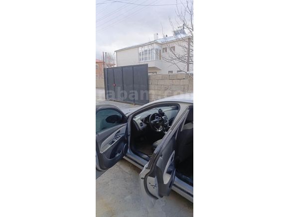 Sahibinden Chevrolet Cruze 1.6 LS 2010 Model Van
