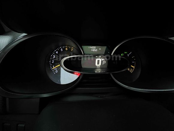 Sahibinden Renault Clio 1.2 Icon 2015 Model 