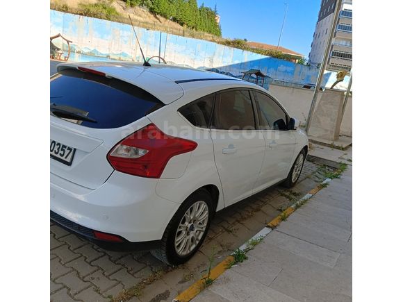 Sahibinden Ford Focus 1.6 TDCi Titanium 2012 Model   Beyaz