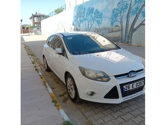 Sahibinden Ford Focus 1.6 TDCi Titanium 2012 Model   Beyaz