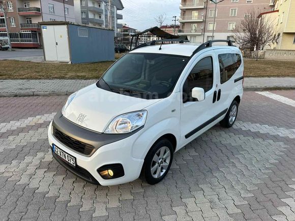 Sahibinden Fiat Fiorino Combi 1.3 Multijet Safeline 2023 Model İstanbul 88.000 km Beyaz