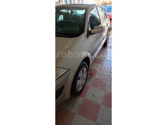 Sahibinden Renault Megane 1.6 Authentique 2006 Model