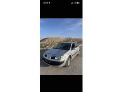 Sahibinden Renault Megane 1.4 Authentique 2007 Model Adıyaman 228.000 km Gri (Gümüş)