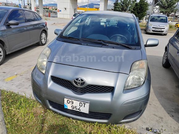 Sahibinden Toyota Yaris 1.0 Terra Sporty 2010 Model  103.000 km Gri