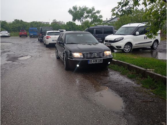 Sahibinden Volkswagen Bora 1.6 Pacific 2003 Model  241.000 km Siyah