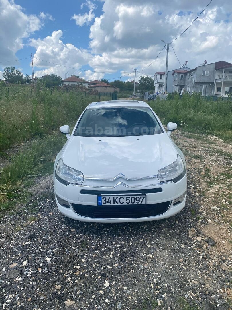Sahibinden Citroen C5 1.6 e-HDi Executive 2013 Model 1