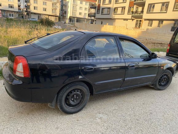 Sahibinden Kia Shuma LS 2003  kilimali Model Ankara  çubuk takas olur 