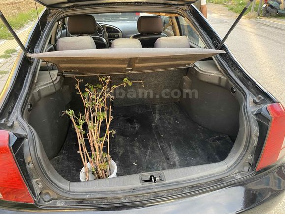 Sahibinden Kia Shuma LS 2003  kilimali Model Ankara  çubuk takas olur 