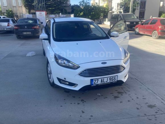 MEMURDAN 2017 Ford Focus 1.6 FULL PAKET TDCi Titanium……ACİLL son fiyat