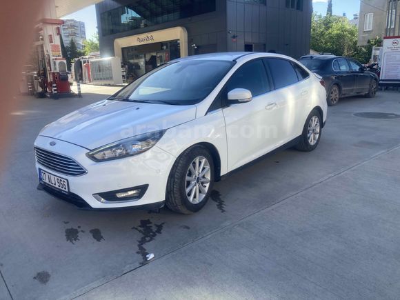 MEMURDAN 2017 Ford Focus 1.6 FULL PAKET TDCi Titanium……ACİLL son fiyat