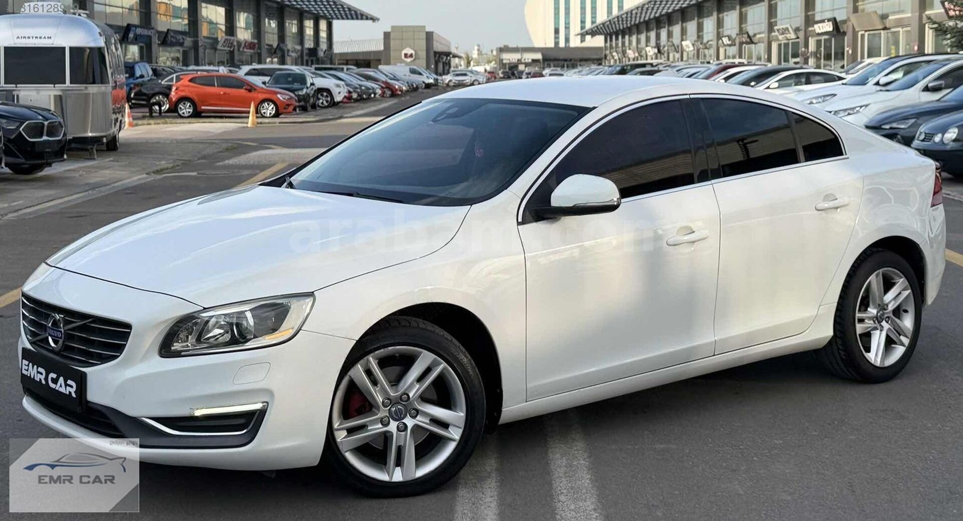 Galeriden Volvo S60 1.6 D Advance 2014 Model Ankara 320.000 km Beyaz 3
