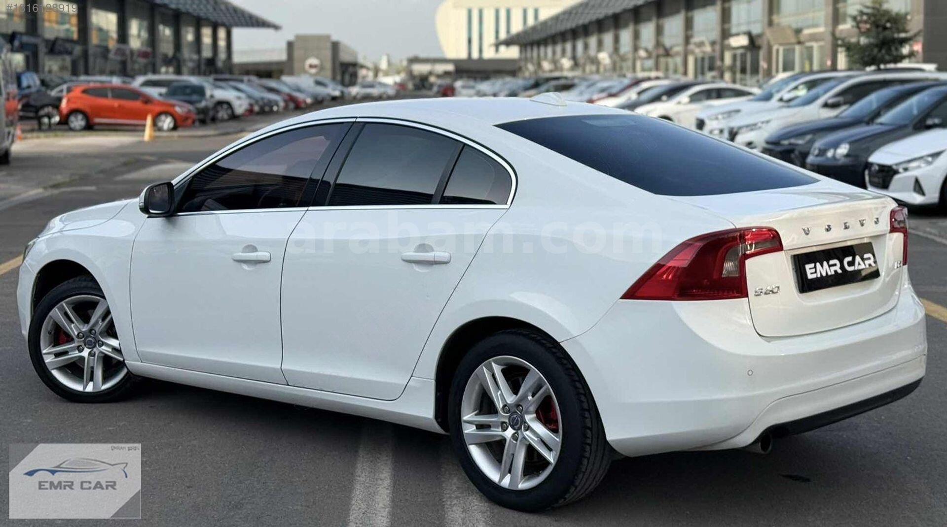 Galeriden Volvo S60 1.6 D Advance 2014 Model Ankara 320.000 km Beyaz 6