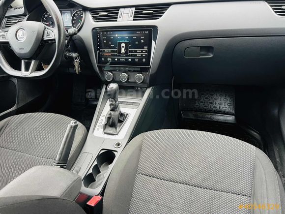 OTOMATİK OCTAVİA
