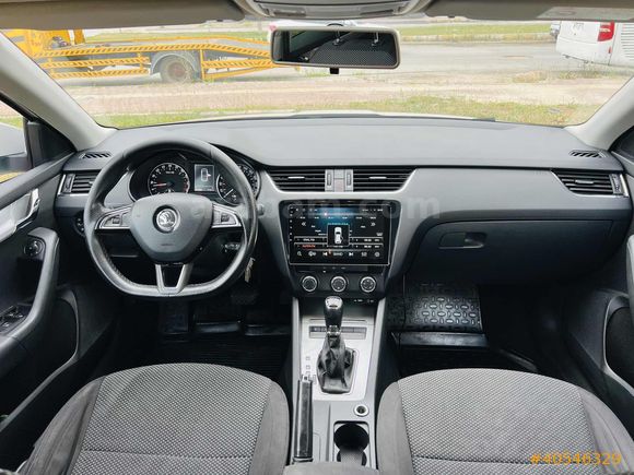 OTOMATİK OCTAVİA