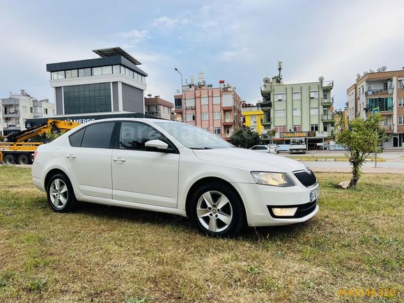 OTOMATİK OCTAVİA