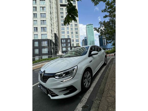 Sahibinden Renault Megane 1.5 Blue DCI Touch 2021 Model 