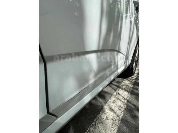 Sahibinden Renault Megane 1.5 Blue DCI Touch 2021 Model 