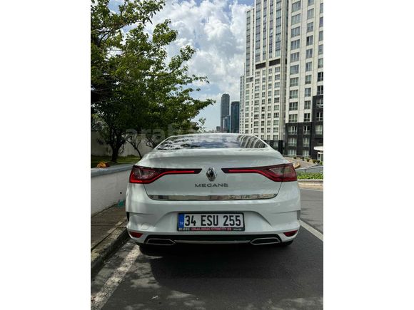 Sahibinden Renault Megane 1.5 Blue DCI Touch 2021 Model 