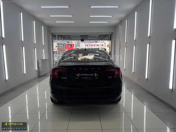 2015 MODEL Volvo S60 1.6 D D2 Premium Powershift - 115 HP