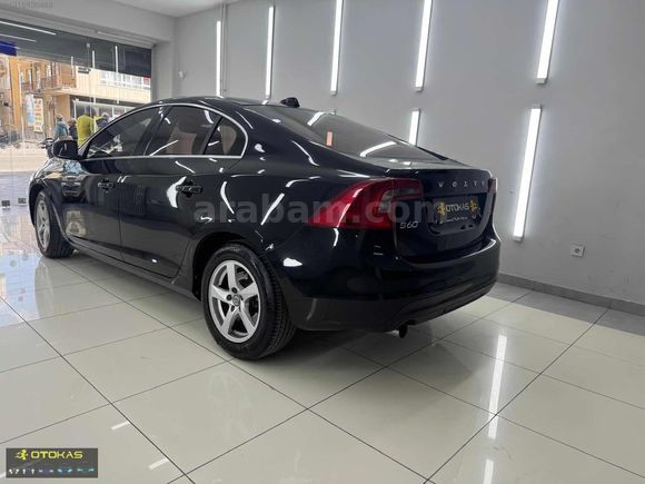 2015 MODEL Volvo S60 1.6 D D2 Premium Powershift - 115 HP