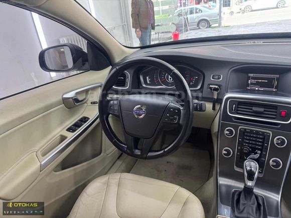 2015 MODEL Volvo S60 1.6 D D2 Premium Powershift - 115 HP