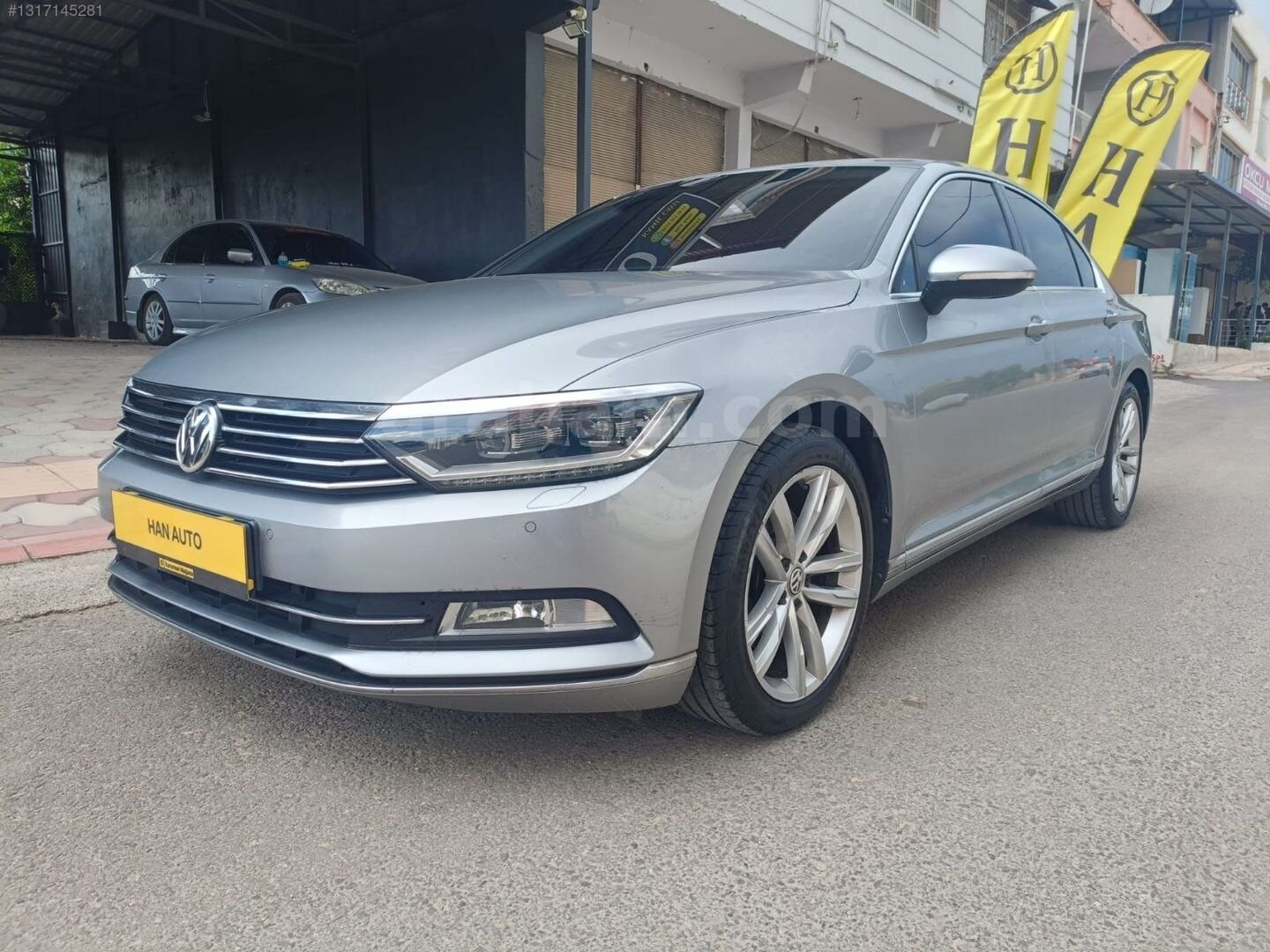 Galeriden Volkswagen Passat 1.6 TDi BlueMotion Highline 2018 Model Hatay 160.000 km Gri 6